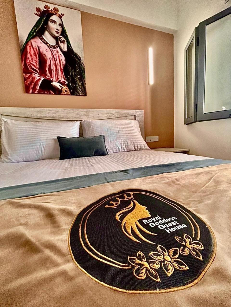 Royal Goddess Guest House, Walled City Фамагуста Экстерьер фото